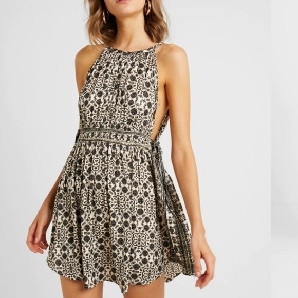 Free People Dresses & Skirts - Free People Midsummer’s Day Tunic Tank Top XS